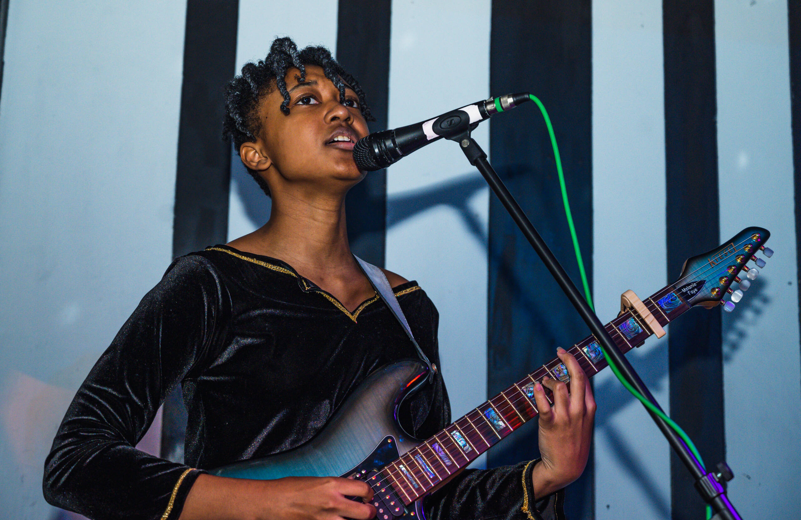 Valentine’s Vibrations                                    with Melanie Faye